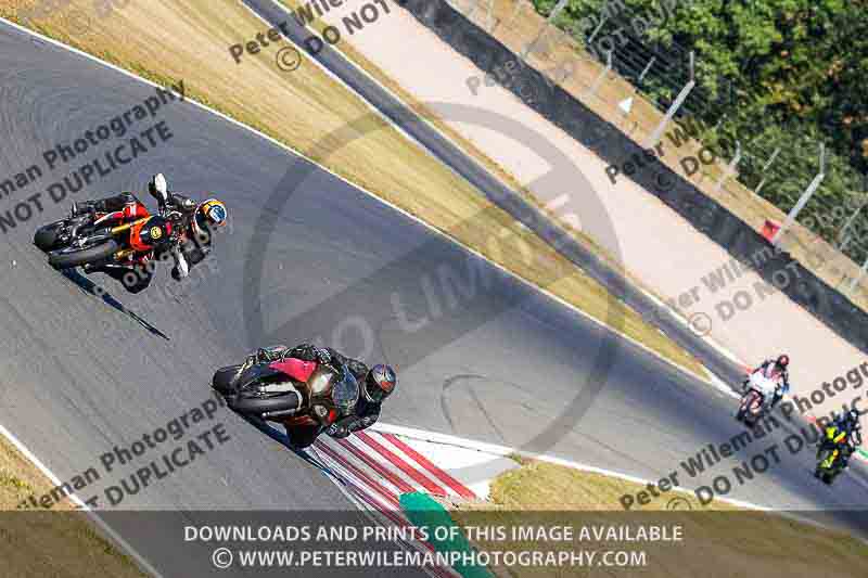 donington no limits trackday;donington park photographs;donington trackday photographs;no limits trackdays;peter wileman photography;trackday digital images;trackday photos